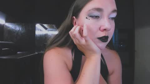 Snapshot of alisaxfox chatting on July 16, 2026, 10:10 am Alisa online show from July 16, 2026, 10:10 am