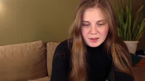 Snapshot of alisaxxxshy chatting on January 21, 2025, 12:04 am alisaxxxshy online show from January 21, 2025, 12:04 am