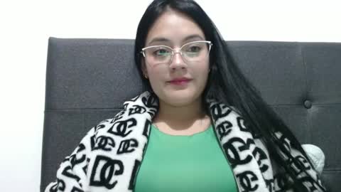 Snapshot of alisha_9997 chatting on September 21, 2025, 1:18 am alisha_9997 online show from September 21, 2025, 1:18 am