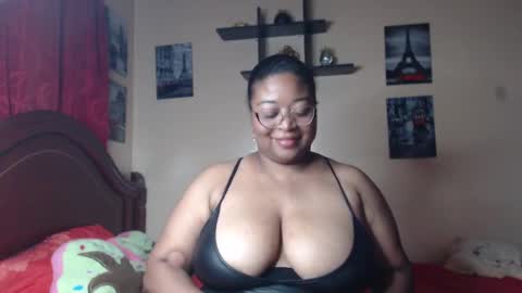 Snapshot of alisha_charm1 chatting on January 17, 2025, 11:18 pm Alisha charm1 online show from January 17, 2025, 11:18 pm