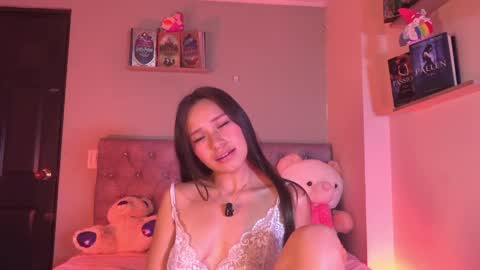 alisha_olsen_ online show from June 1, 2026, 5:53 am