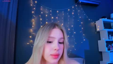 Snapshot of alishaaneta chatting on March 2, 2025, 9:54 pm Alisha online show from March 2, 2025, 9:54 pm