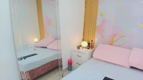 Alisha online show from October 12, 2025, 12:37 pm