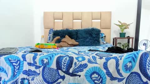 Snapshot of alishagoddes chatting on January 5, 2025, 4:58 am Goddess Alisha online show from January 5, 2025, 4:58 am