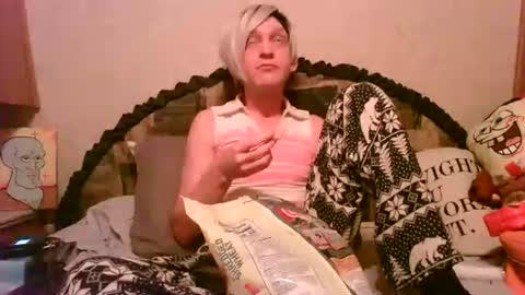 Alisha online show from October 15, 2025, 4:12 am