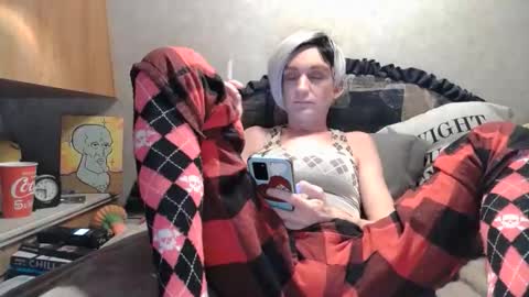 Alisha online show from November 15, 2025, 3:37 am