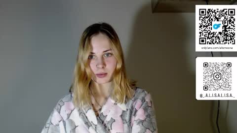 Alisa online show from December 19, 2025, 9:44 pm