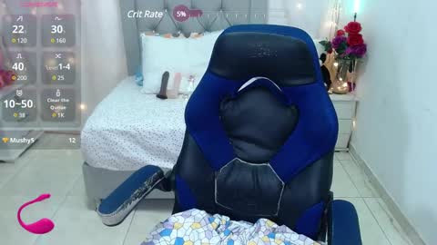 Snapshot of alison_girl22 chatting on March 4, 2025, 12:07 am Alison online show from March 4, 2025, 12:07 am