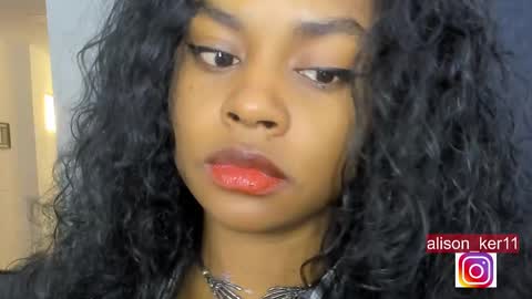 Snapshot of alison_ker chatting on December 5, 2024, 12:22 pm Sofias house online show from December 5, 2024, 12:22 pm