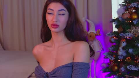 Snapshot of alissa_foxx chatting on December 18, 2024, 10:19 am alissa_foxx online show from December 18, 2024, 10:19 am