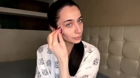 Alissa online show from March 2, 2025, 2:54 pm