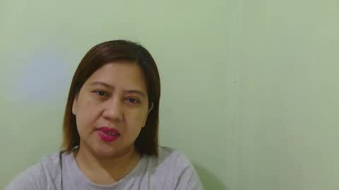 alissalove18 online show from January 28, 2025, 11:49 am