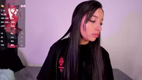 Mara  Isabel online show from September 27, 2025, 3:44 am