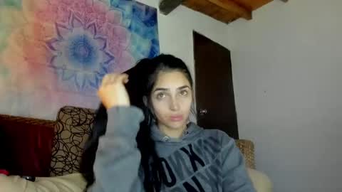 Snapshot of alisson369_ chatting on September 15, 2025, 2:11 am Alisson369 online show from September 15, 2025, 2:11 am