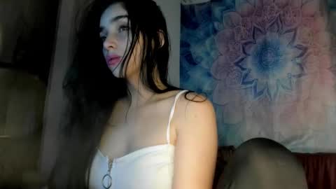 Alisson369  online show from March 6, 2026, 8:33 am