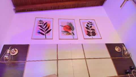 Alisson online show from February 23, 2025, 2:35 pm