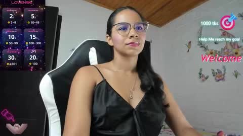 Snapshot of alisson_hoffman05 chatting on November 5, 2025, 10:10 pm Alisson hoffman05 online show from November 5, 2025, 10:10 pm