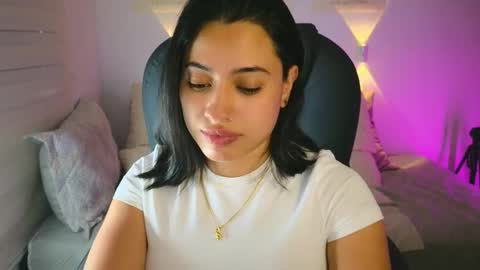 Snapshot of alissonpeer chatting on September 28, 2025, 10:37 pm alissonpeer online show from September 28, 2025, 10:37 pm