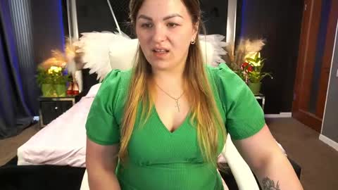 alissyagrayy online show from May 24, 2026, 5:45 am