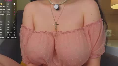 Alisa online show from July 19, 2026, 1:20 am