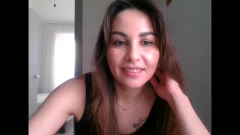 AlisXLovesss online show from April 28, 2026, 4:45 pm