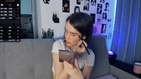 Snapshot of alivialovely chatting on October 30, 2025, 9:55 am Alivia online show from October 30, 2025, 9:55 am