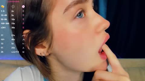 Alivia online show from February 9, 2026, 11:25 am