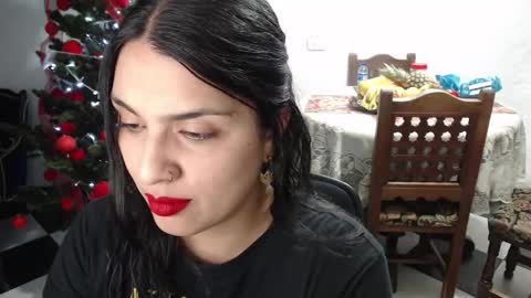 Alix online show from December 1, 2025, 2:38 am