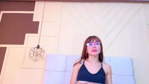 ALixDuzan online show from June 23, 2026, 12:58 pm
