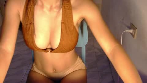 Snapshot of aliyajane chatting on May 21, 2026, 9:22 pm Jane online show from May 21, 2026, 9:22 pm