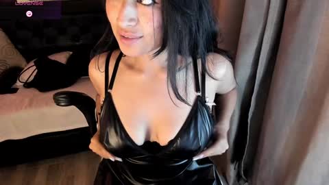 Alizee online show from December 13, 2024, 5:38 am