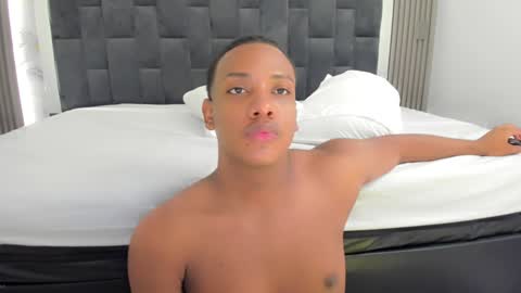 Angel online show from December 15, 2024, 10:39 am