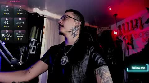   online show from October 28, 2025, 5:48 pm