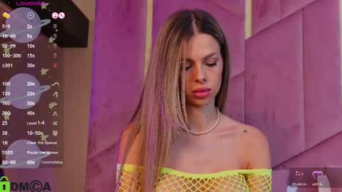 Allena online show from September 27, 2025, 8:03 pm