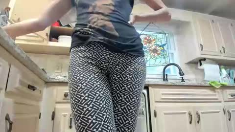 wishlist on bio online show from January 27, 2025, 5:04 pm