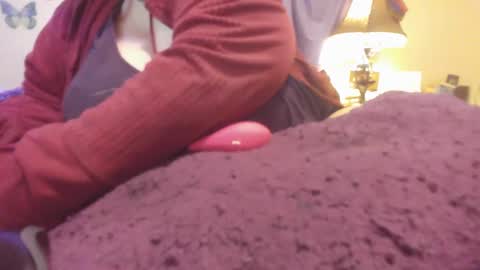 Alli Kat online show from December 17, 2024, 2:00 pm