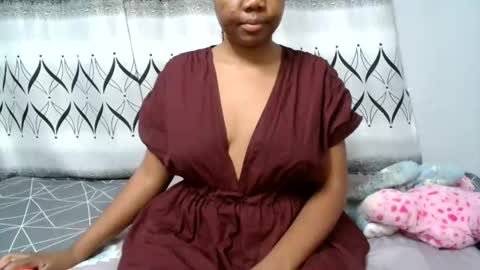Snapshot of allibabexx chatting on June 7, 2026, 6:55 pm allibabexx online show from June 7, 2026, 6:55 pm