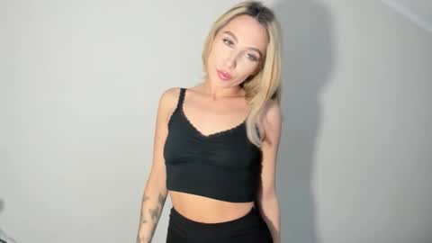 allie405 online show from June 2, 2026, 6:48 am