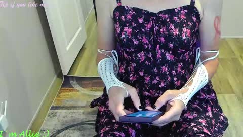 Allie online show from April 11, 2026, 2:54 pm