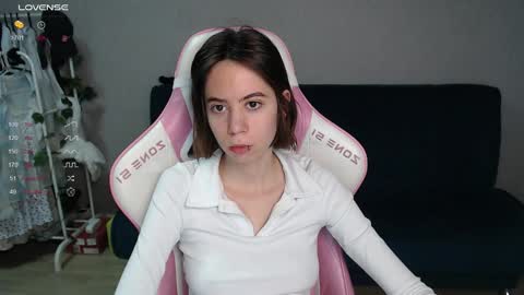 alice online show from October 18, 2025, 12:57 am