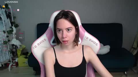 alice online show from November 11, 2025, 1:27 am