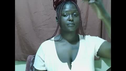 Allie online show from October 17, 2025, 11:51 pm