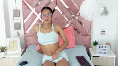 ALLIS0N IK  online show from December 3, 2025, 5:04 am