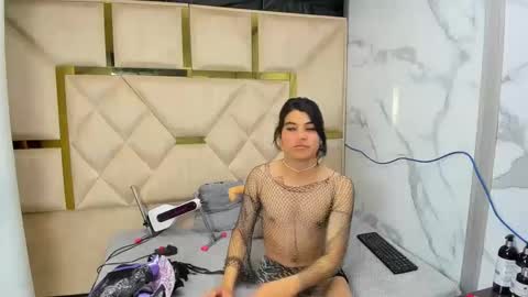 allison_69ts online show from September 9, 2025, 2:55 am
