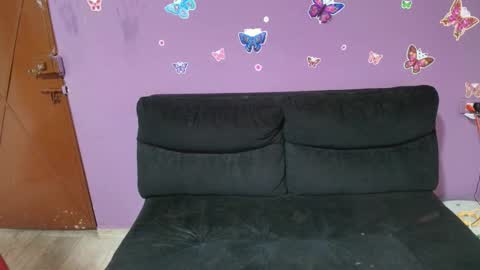 Snapshot of allisonn_smith18 chatting on October 24, 2025, 1:13 am Alisson online show from October 24, 2025, 1:13 am