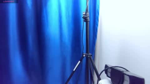 Snapshot of allisonsweetie chatting on March 12, 2025, 8:51 am AllisonSweetie online show from March 12, 2025, 8:51 am