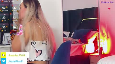 Snapshot of allisonsweetie chatting on October 31, 2025, 9:10 am AllisonSweetie online show from October 31, 2025, 9:10 am