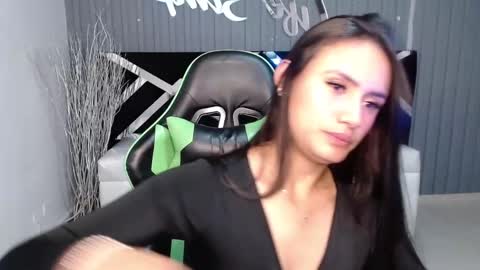 Allisson online show from January 4, 2025, 12:37 am