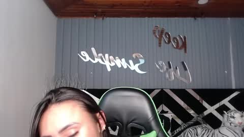 Allisson online show from February 7, 2025, 9:26 am