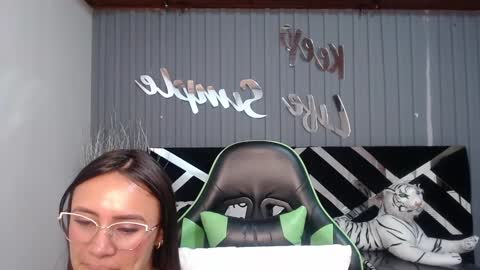 Allisson online show from February 25, 2025, 6:36 am